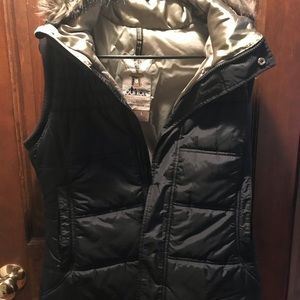 BURTON puffer vest with faux fur hood